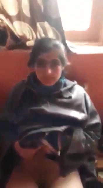 Beautiful Cute Paki Girl Blowjob