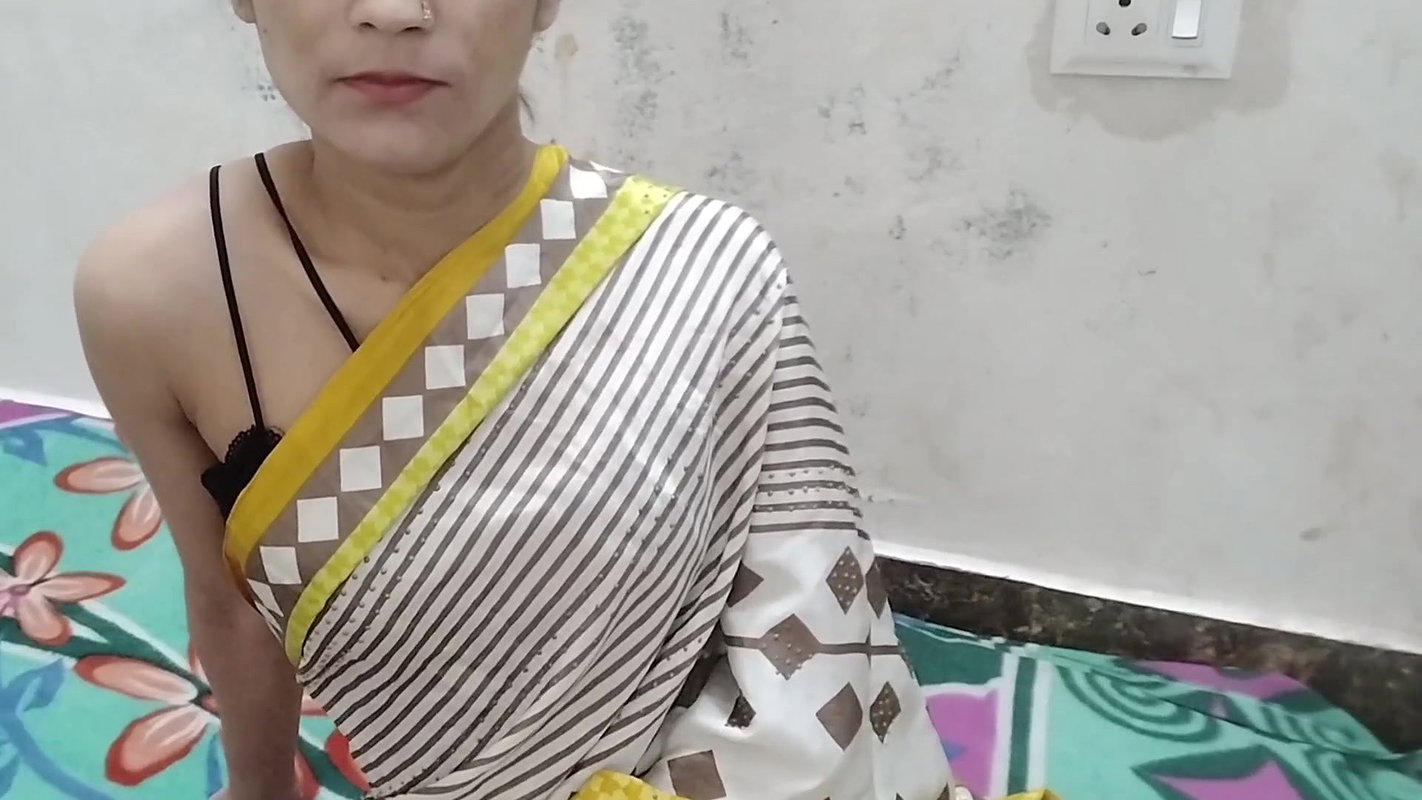 Aunty ko night me nanga kar jabar dasti pela