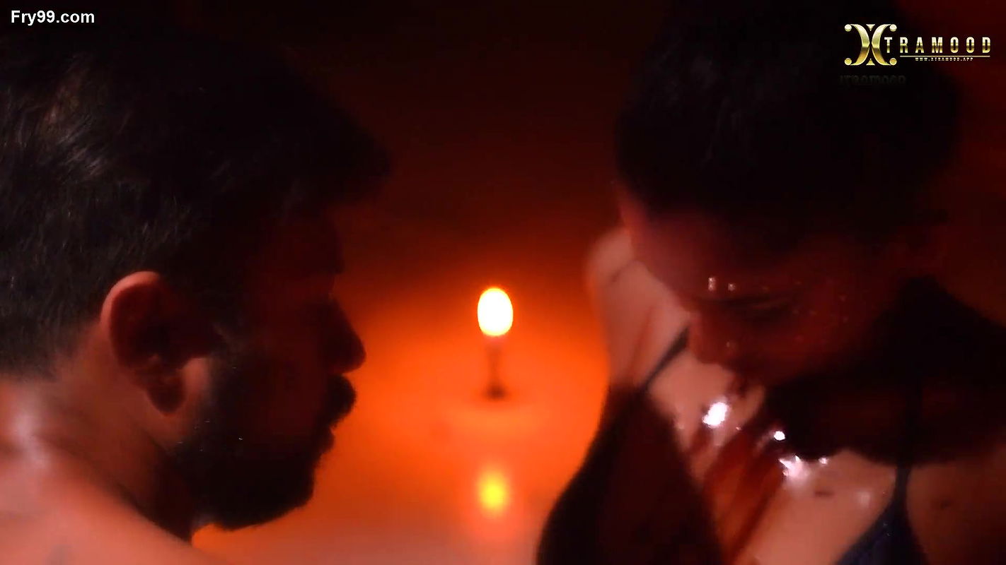 CHOCOLATE GIRL SUDIPA WANTS BIG COCK