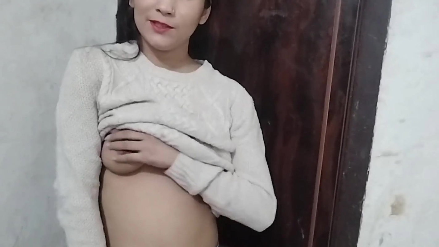 College girl ko hostle me hi jakar jabar dasti pela