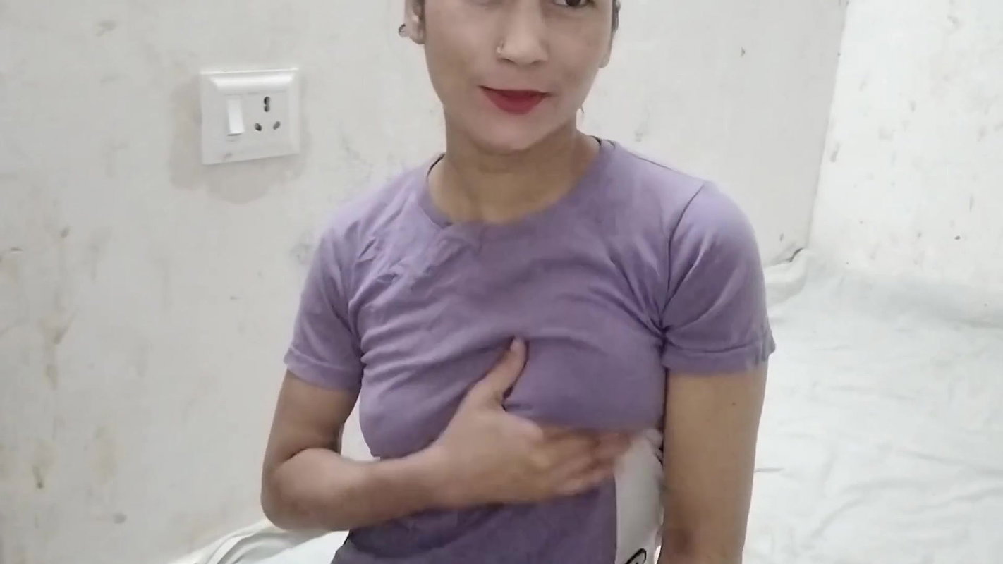 Cute step daughter ko room band karke jabar dasti pela