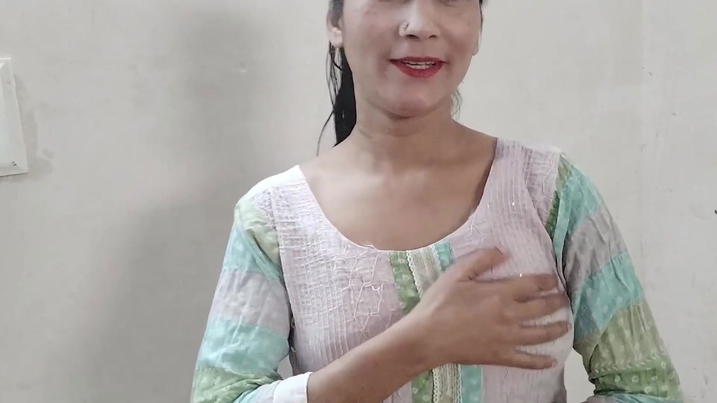 Desi gaao ki larki ko paise dekar jabar dasti pela