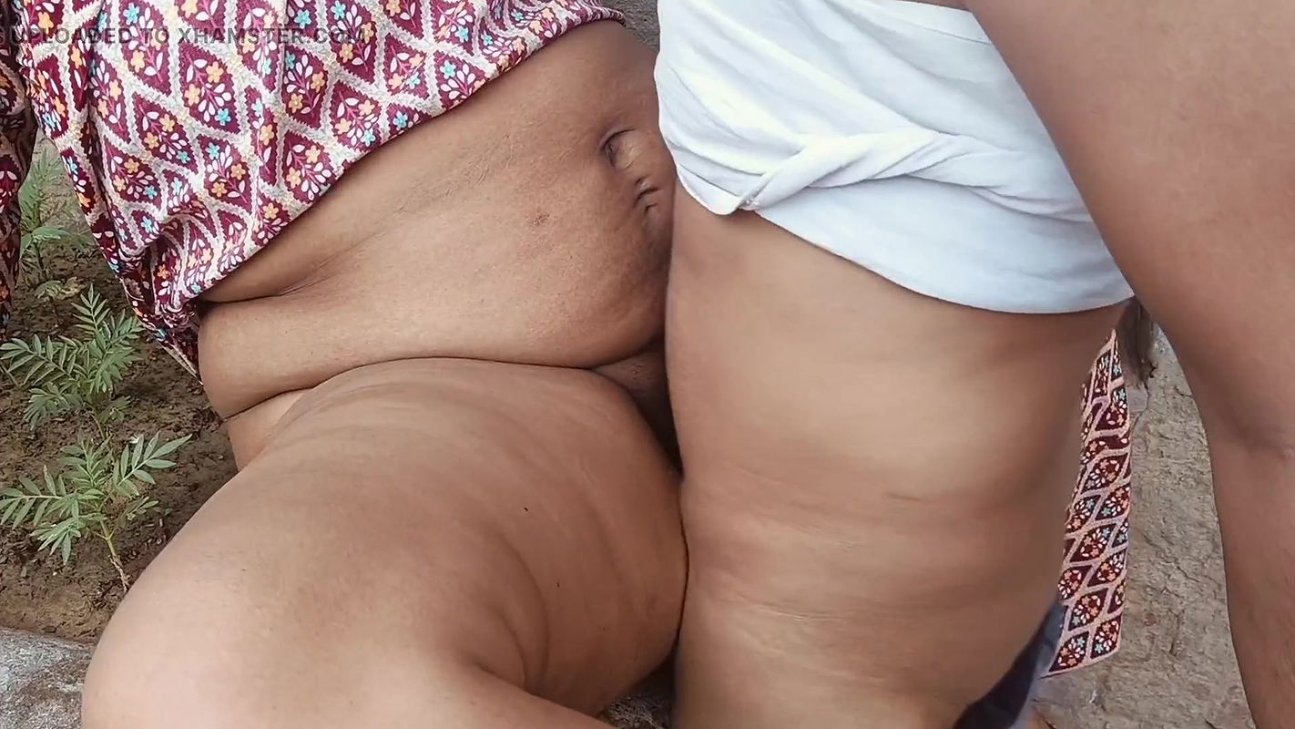 Hot Indian Desi Masseuse Love Massage – Full Satisfying Sensual Massage and Deep Romance