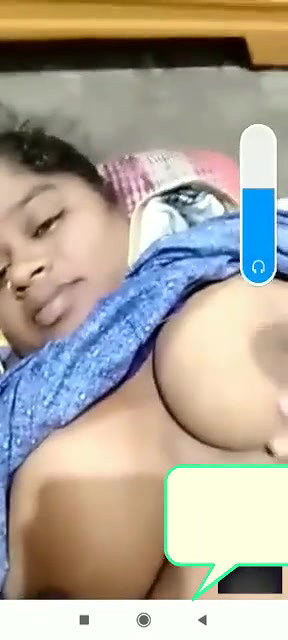 Milf boobs and pussy show