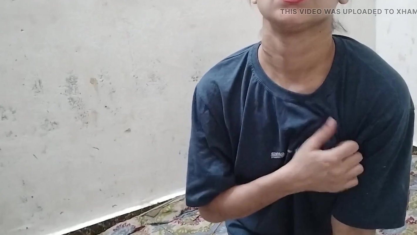 Little step sister ki bur dekh kar mera man paani ho gya