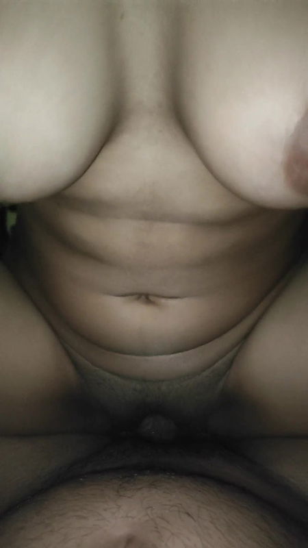 Moot nikal jaega ab mat chodo – saying my Indian wife hindi dirty talking and hard top fucking