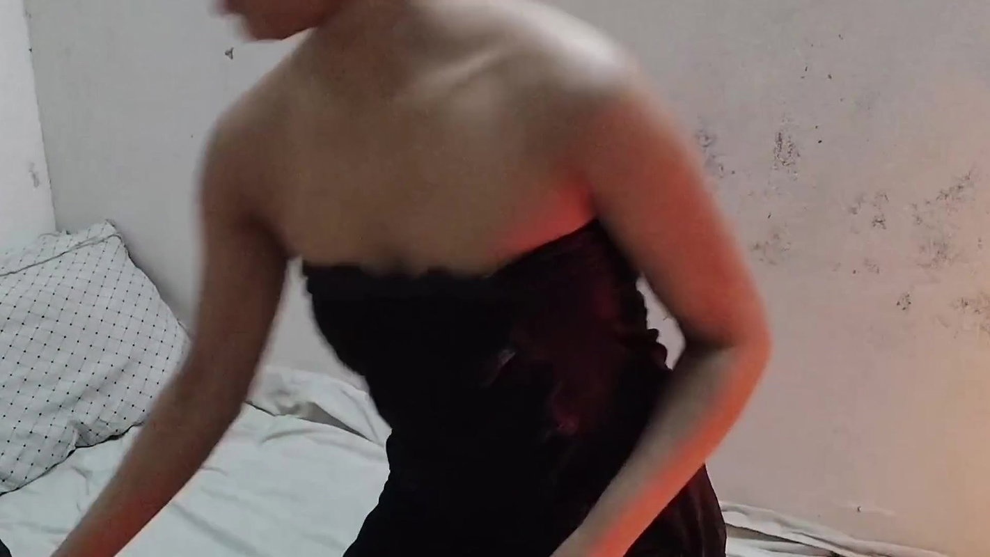 Teacher ko patak ke pel diya