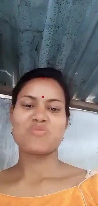 Bhabhi making video for lover