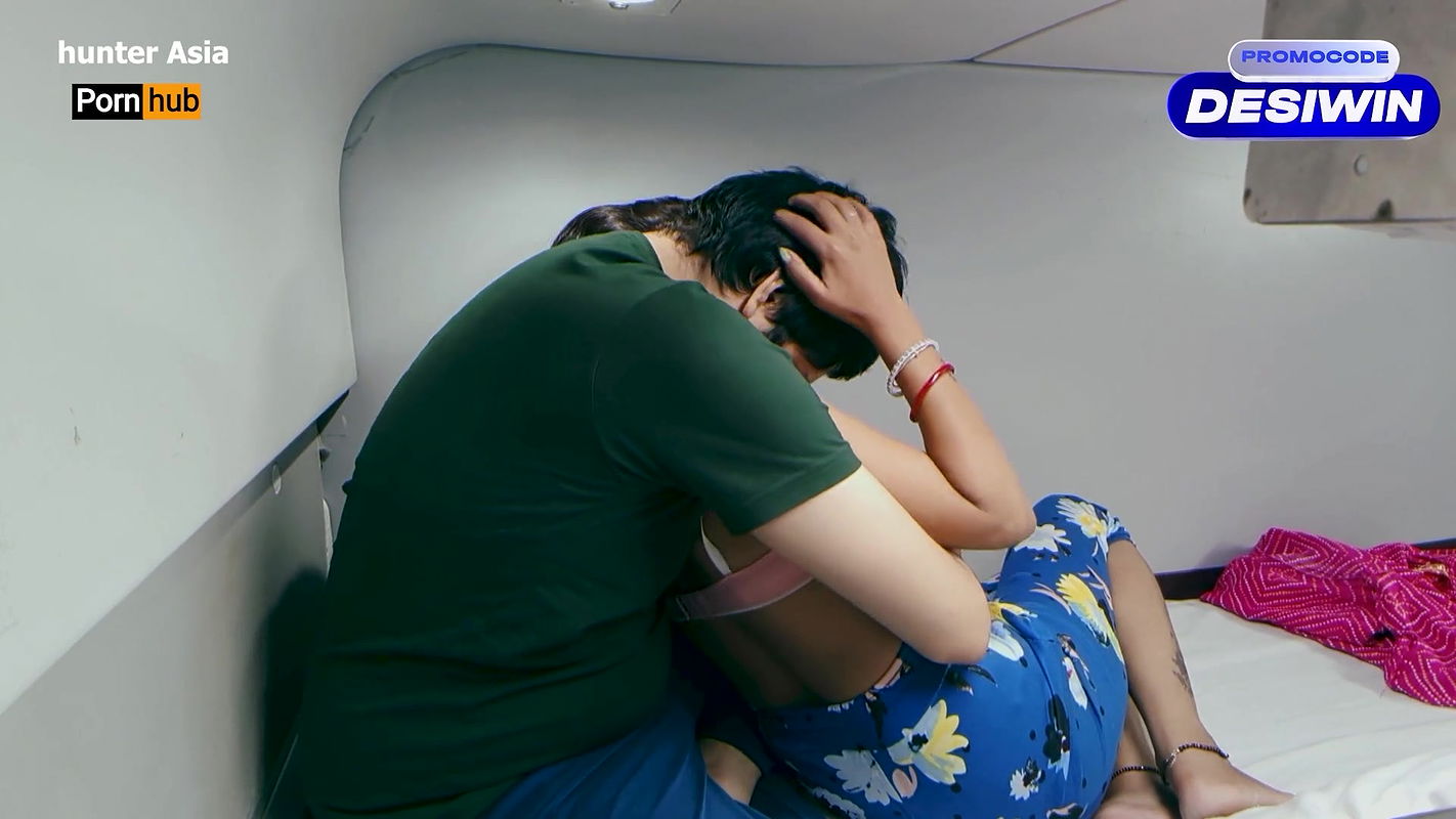 My Train Journey With Bhabhi Ji Is Unforgettable