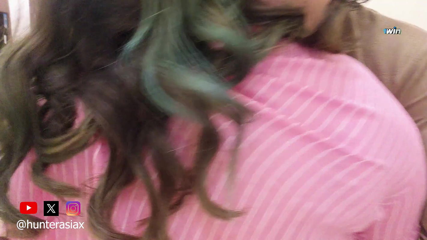 Big Boobs Girl Loves To Get Her Pussy Pounded