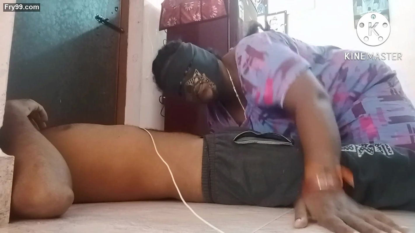 Tamil sexy house wife husband penis sucking hot sex