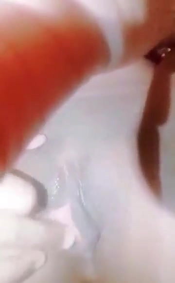 Cute paki Girl Shows her Boobs and Pussy