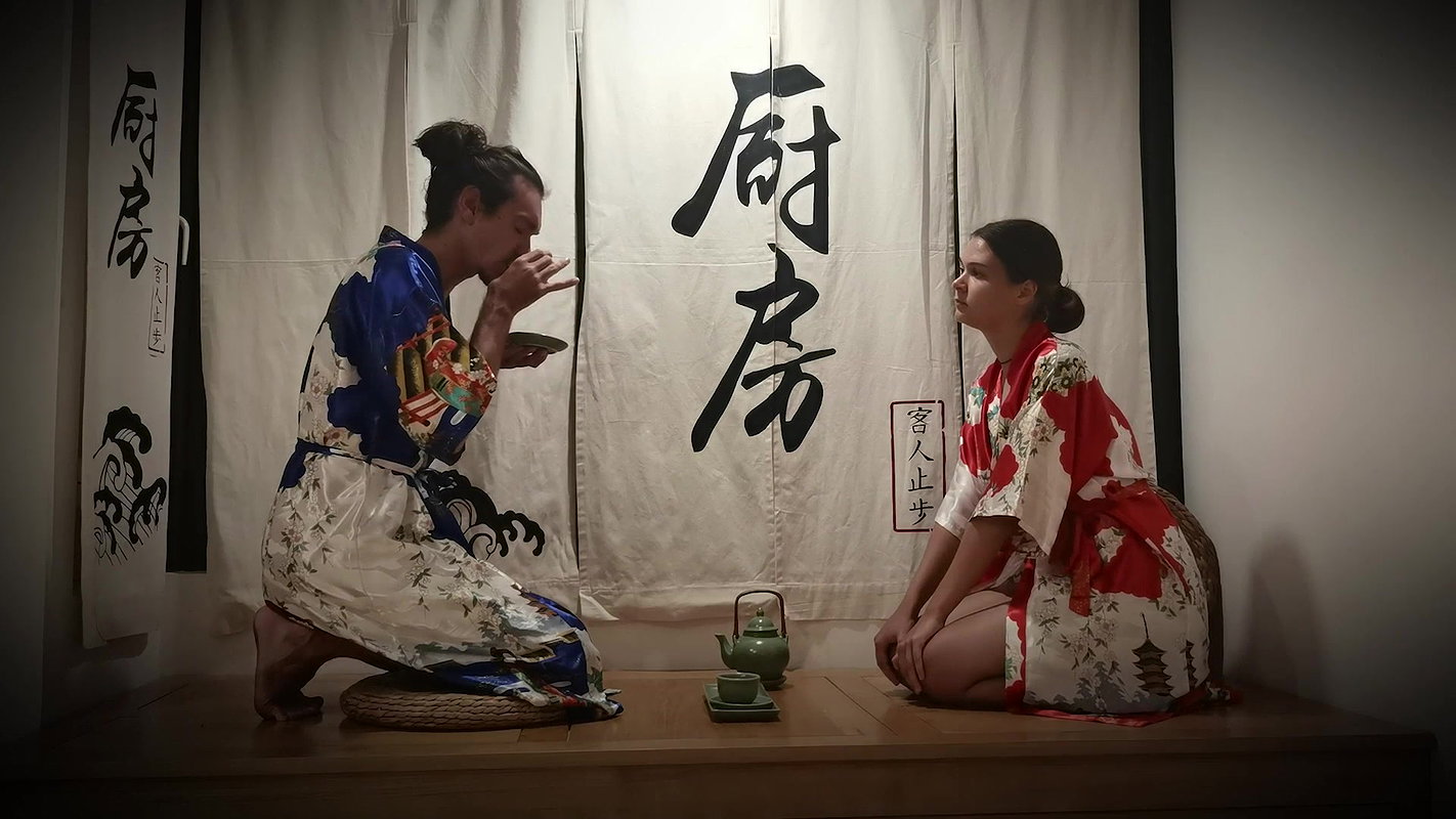 Taste my pee rather than tea