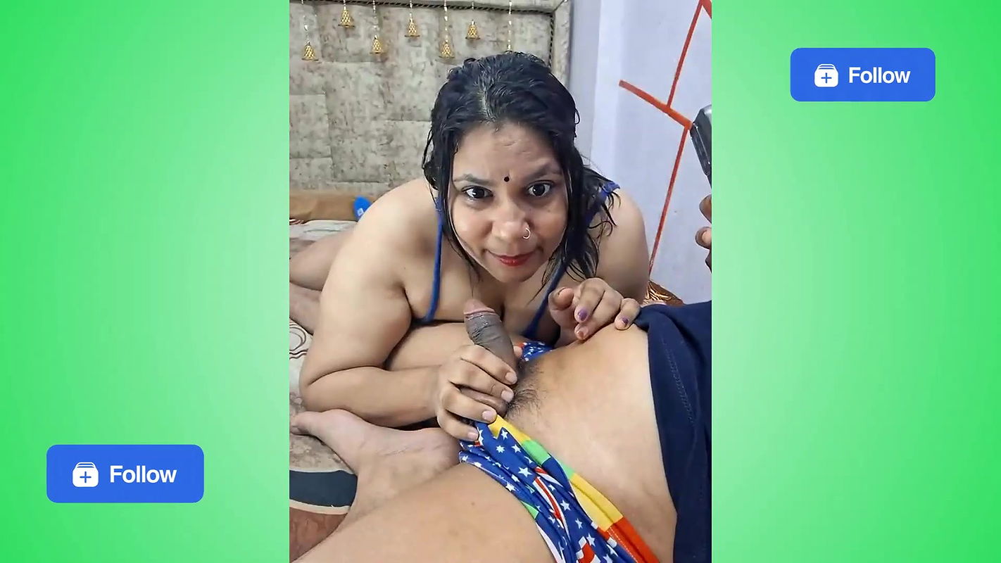 Desi Indian Bhabhi get Fucking with neighbour Boy p1