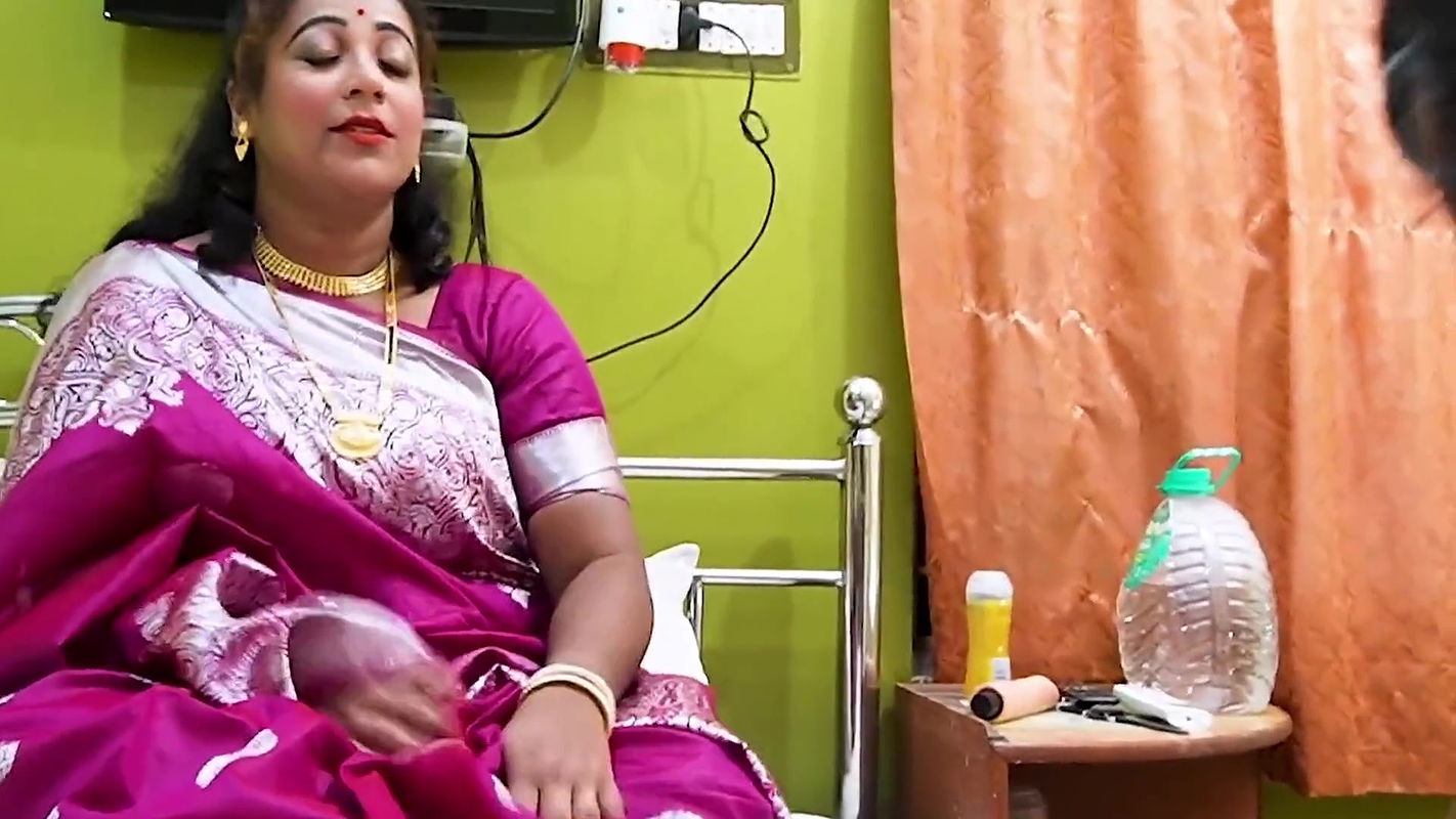 Desi Indian Hardcore sex with big boobs malkin and male sevant