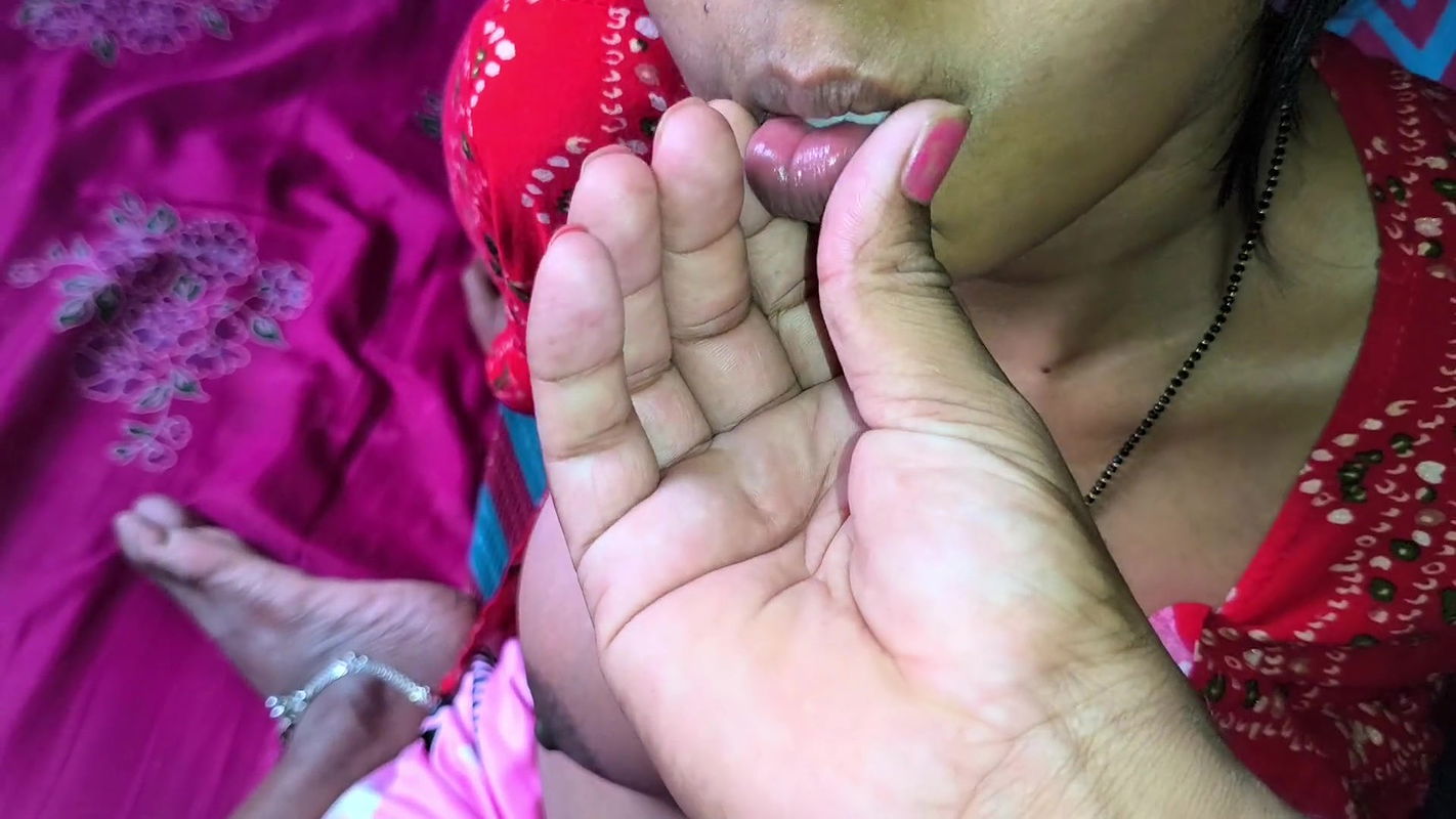 Sister-in-law’s brother-in-law slowly slowly girl masturbation boy cook and sucking big cook – Desi Village bhabhi sex at home