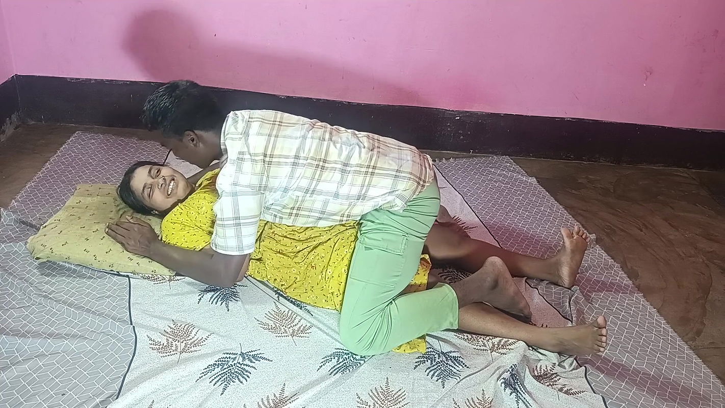 VILLAGE BHABHI NEW SEX VIDIEO 2025