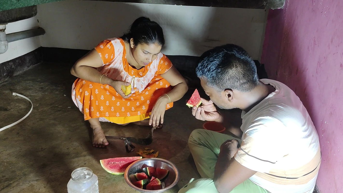 VILLAGE BHABHI KITCHEN SEX VIDIEO WITH OUTHERS PERSON