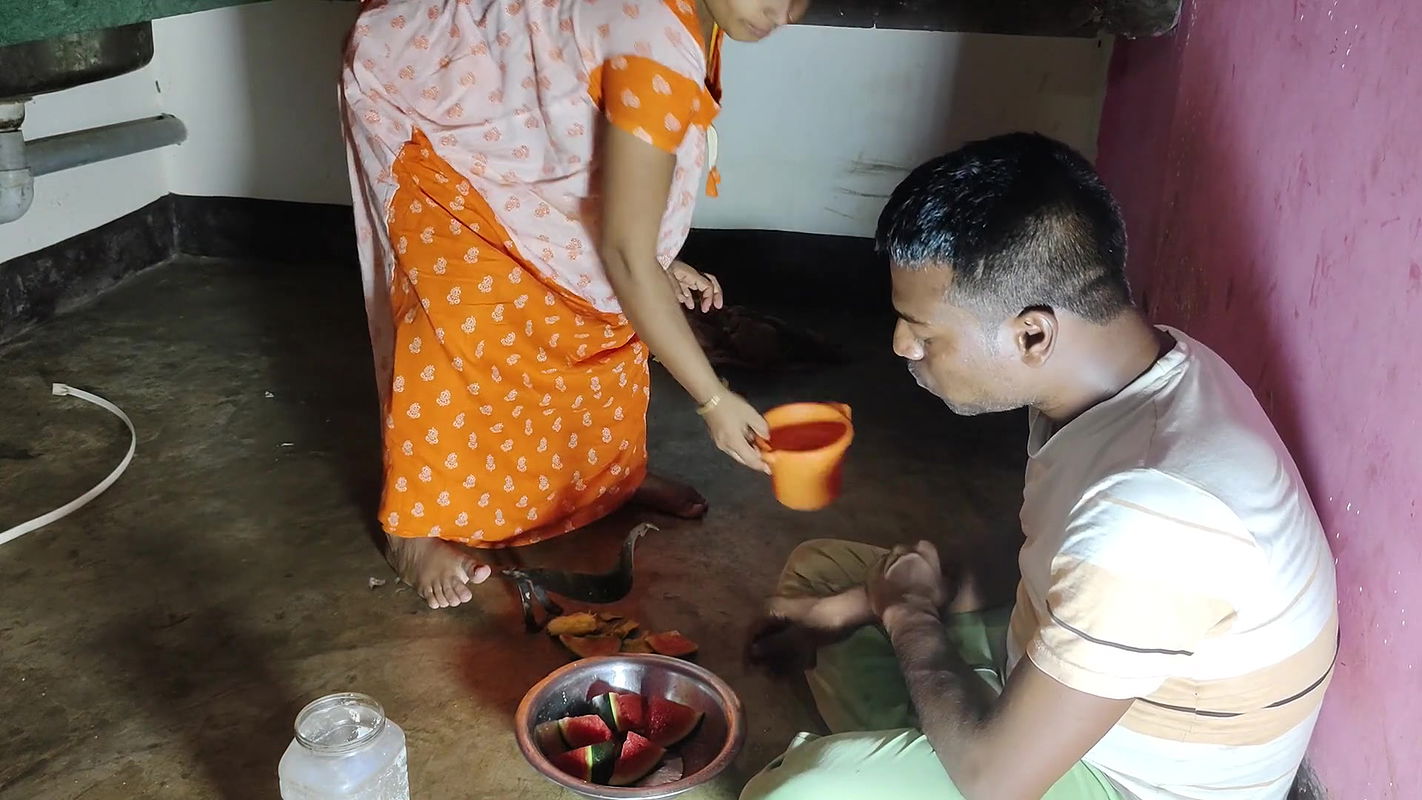 VILLAGE BHABHI KITCHEN SEX VIDIEO WITH OUTHERS PERSON