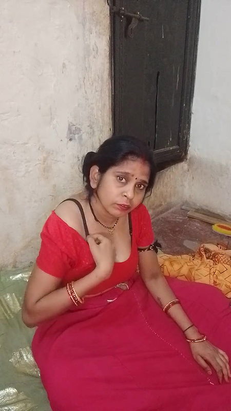 Colony’s new sister-in-law crackers yellow