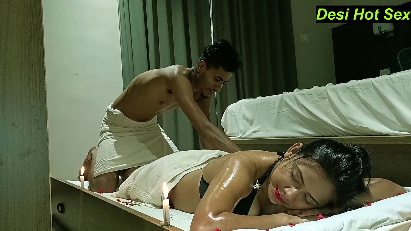 Having Sex with Beautiful Boss Wife! Come again at Night