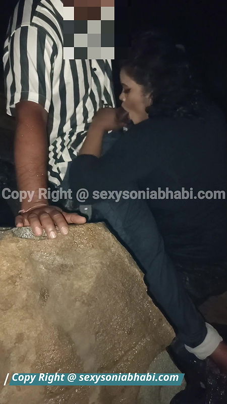 Sonia Doing Sex in Front of People