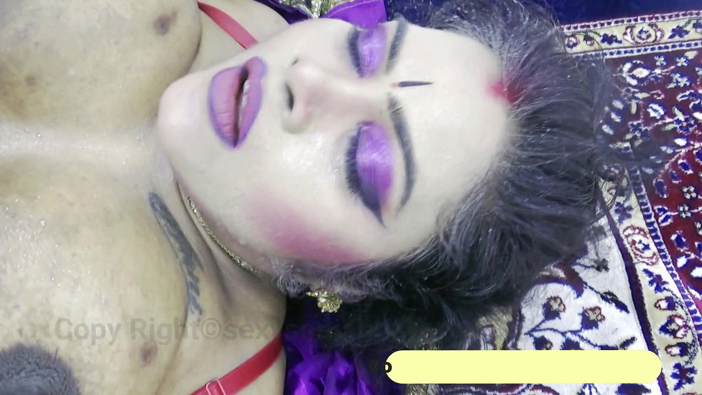 Sonia Fucked by Her Step Brother in Absence of Parents