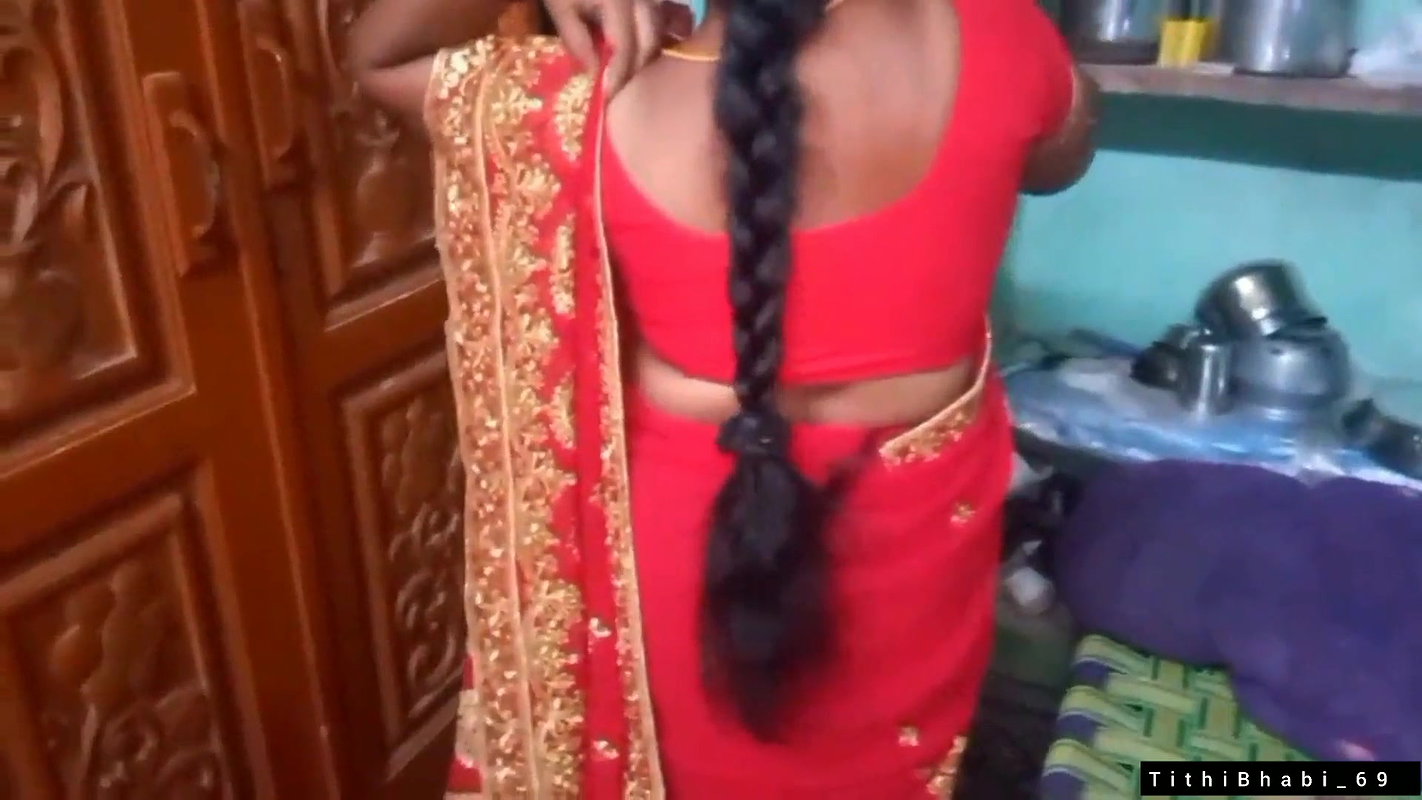 Desi Bhabi Changing Her Red Shari