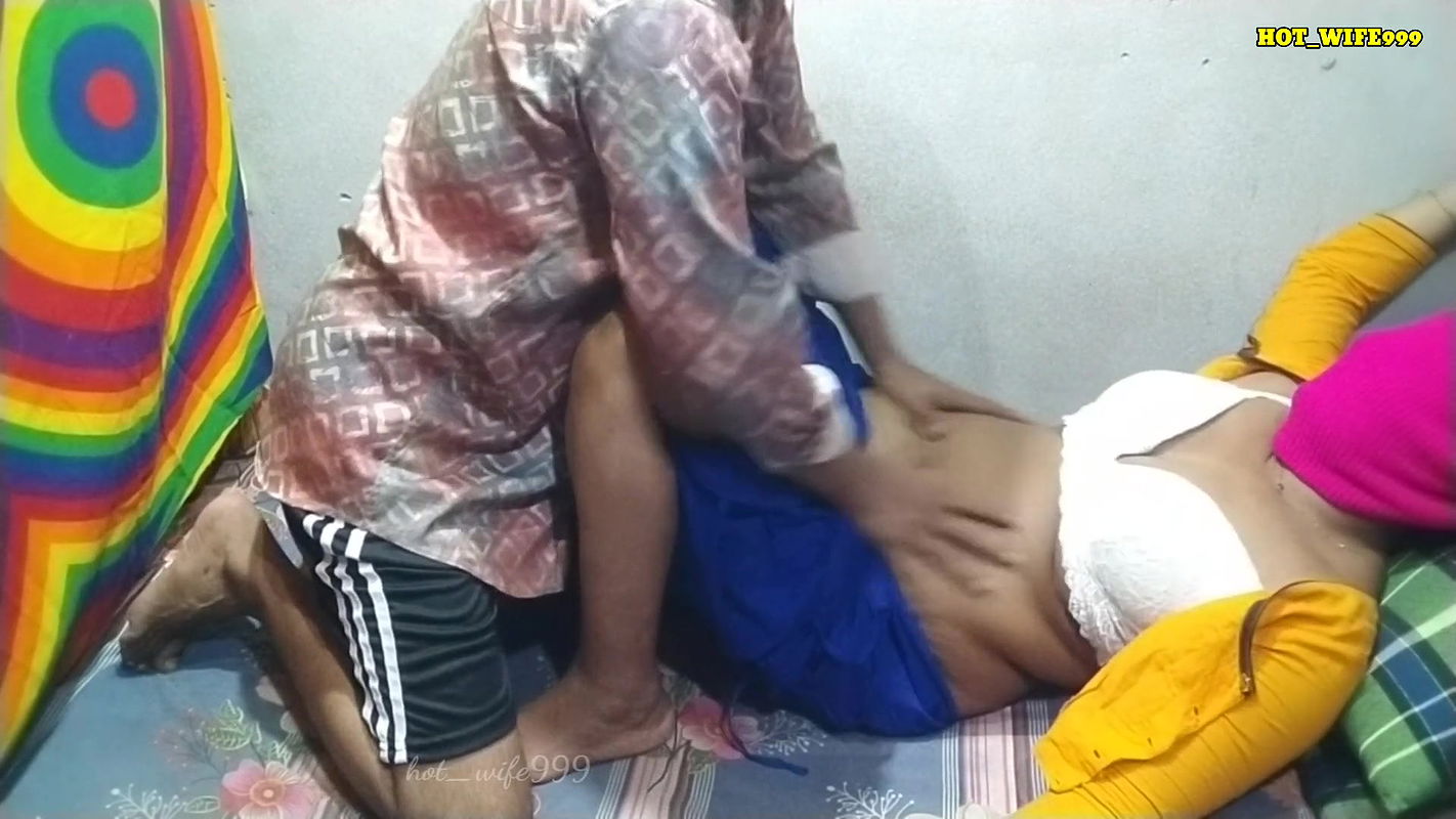 Hot girl desi village husband wife tightpush new video