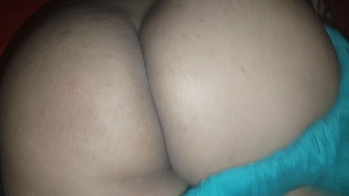 I fucked my girlfriend at night and sucked her pussy