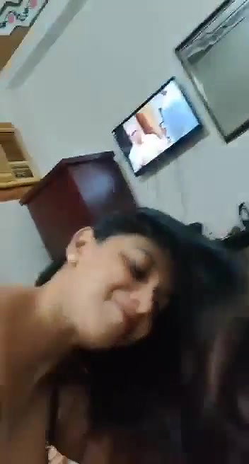 Bangladeshi Beautiful Sexy Girl Blowjob