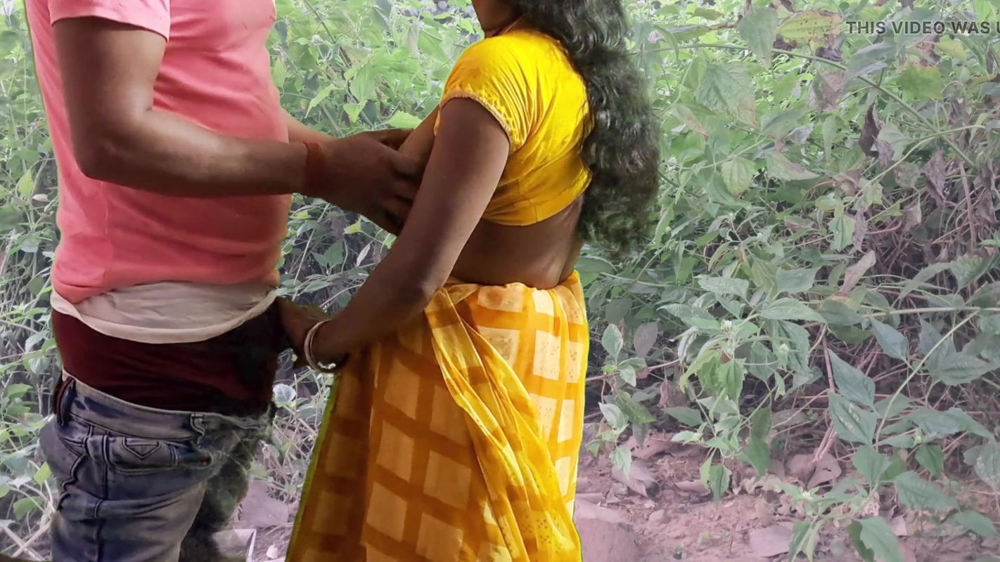 Bhabhi come on forest