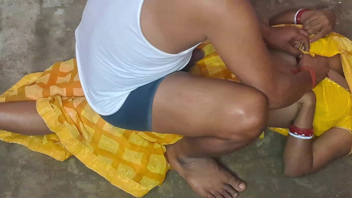 Telugu aunty first time