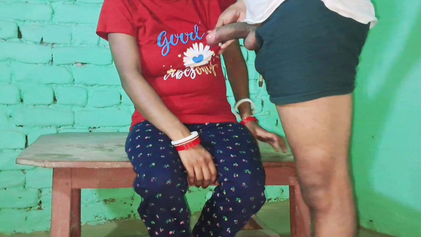 Hot Indian Beautyful Girl Gets Fucked By AC Mechanic