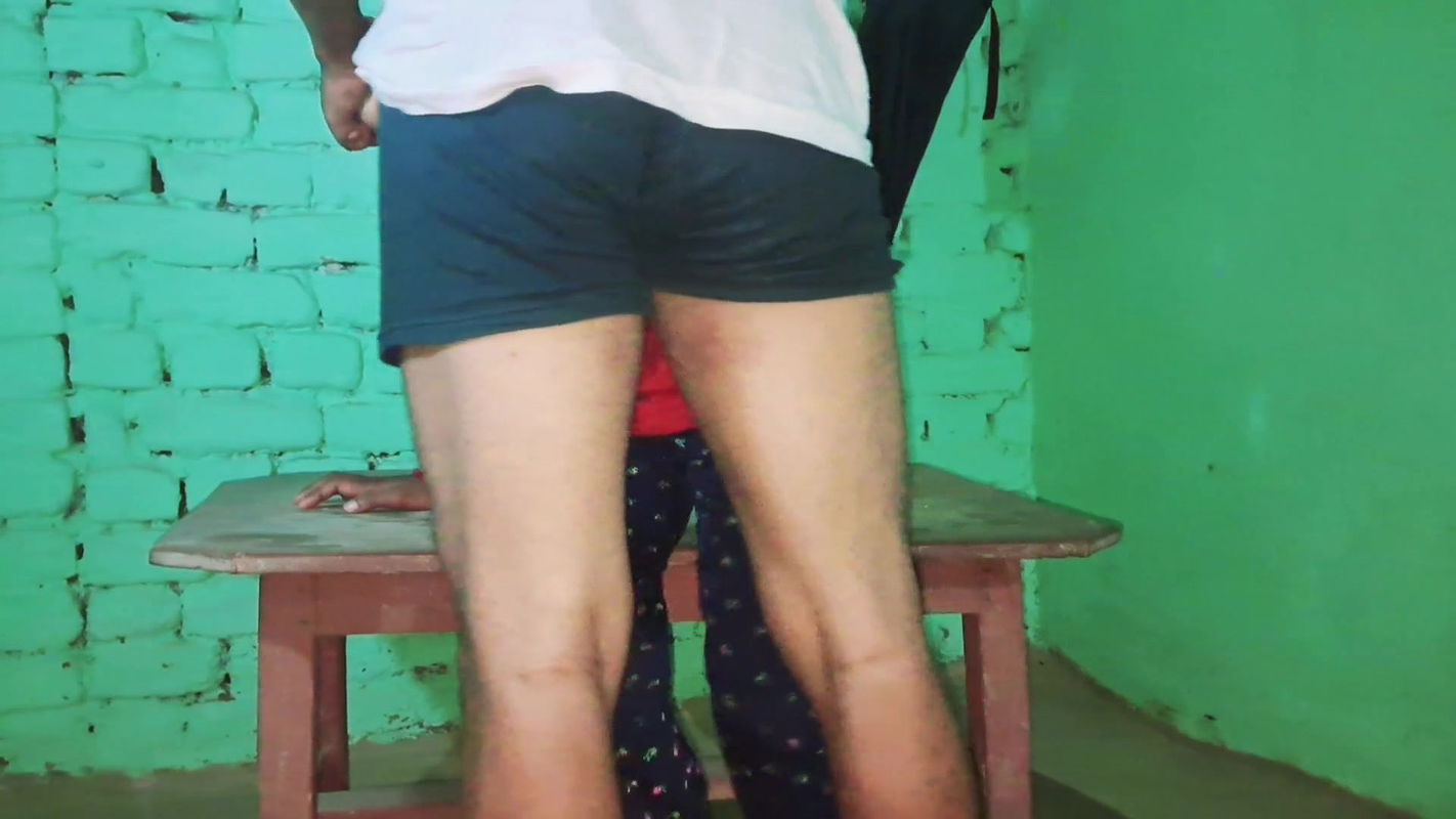 Hot Indian Beautyful Girl Gets Fucked By AC Mechanic