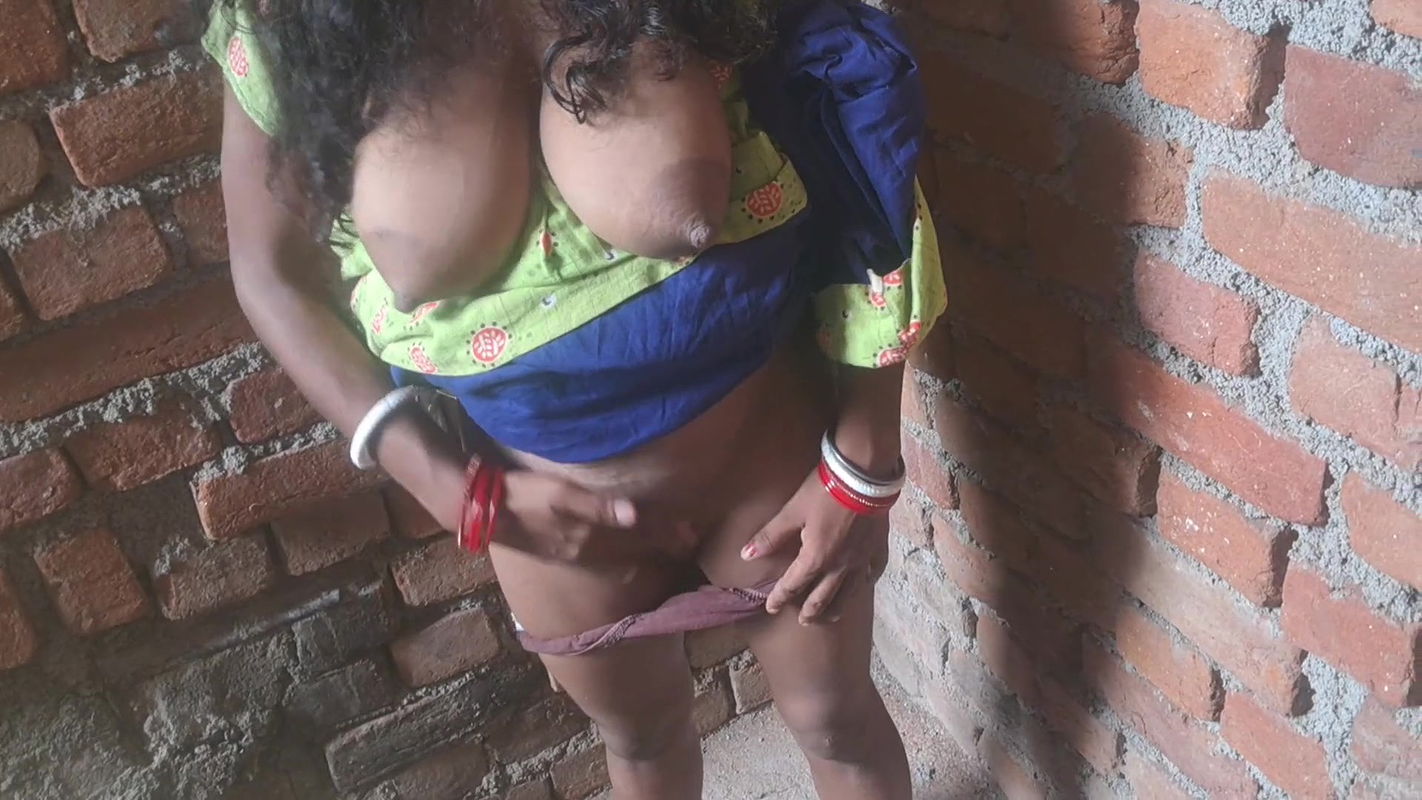 Bhabhi Ne Devar ko Bulakar Galat kaam kiya job pati office Gaya huwa tha