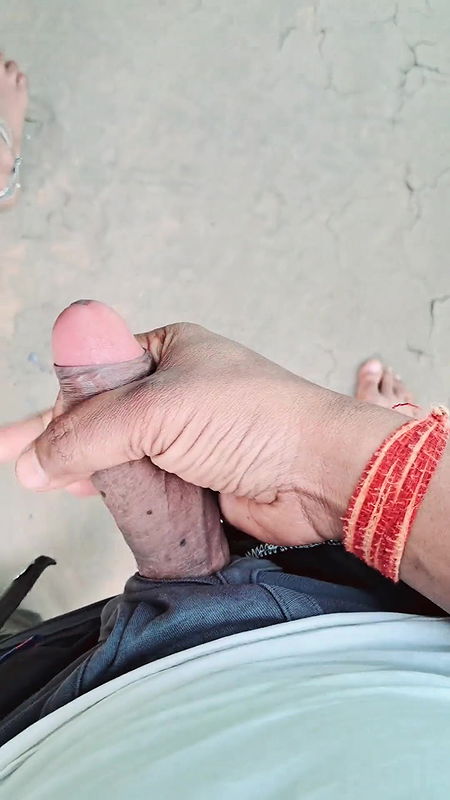 A village Girlfriend and Boyfriend sex outdoors