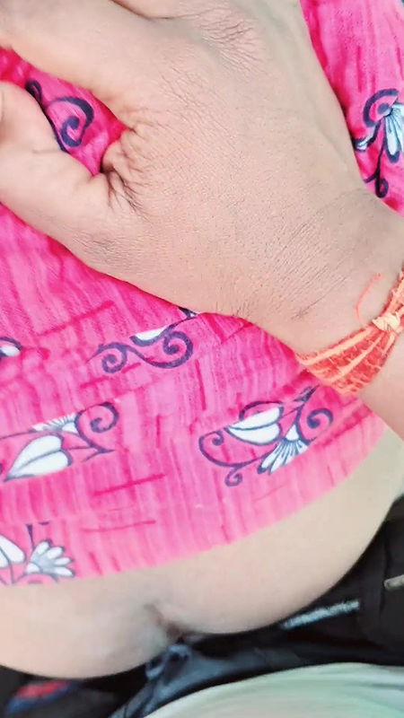 A village Girlfriend and Boyfriend sex outdoors