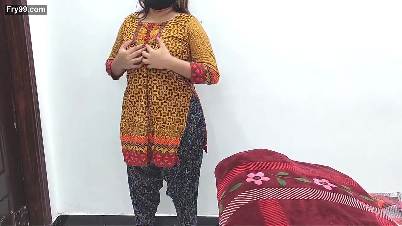 Sexy Strip Pakistani GF Teasing Her BF With Clear Dirty Hindi Audio