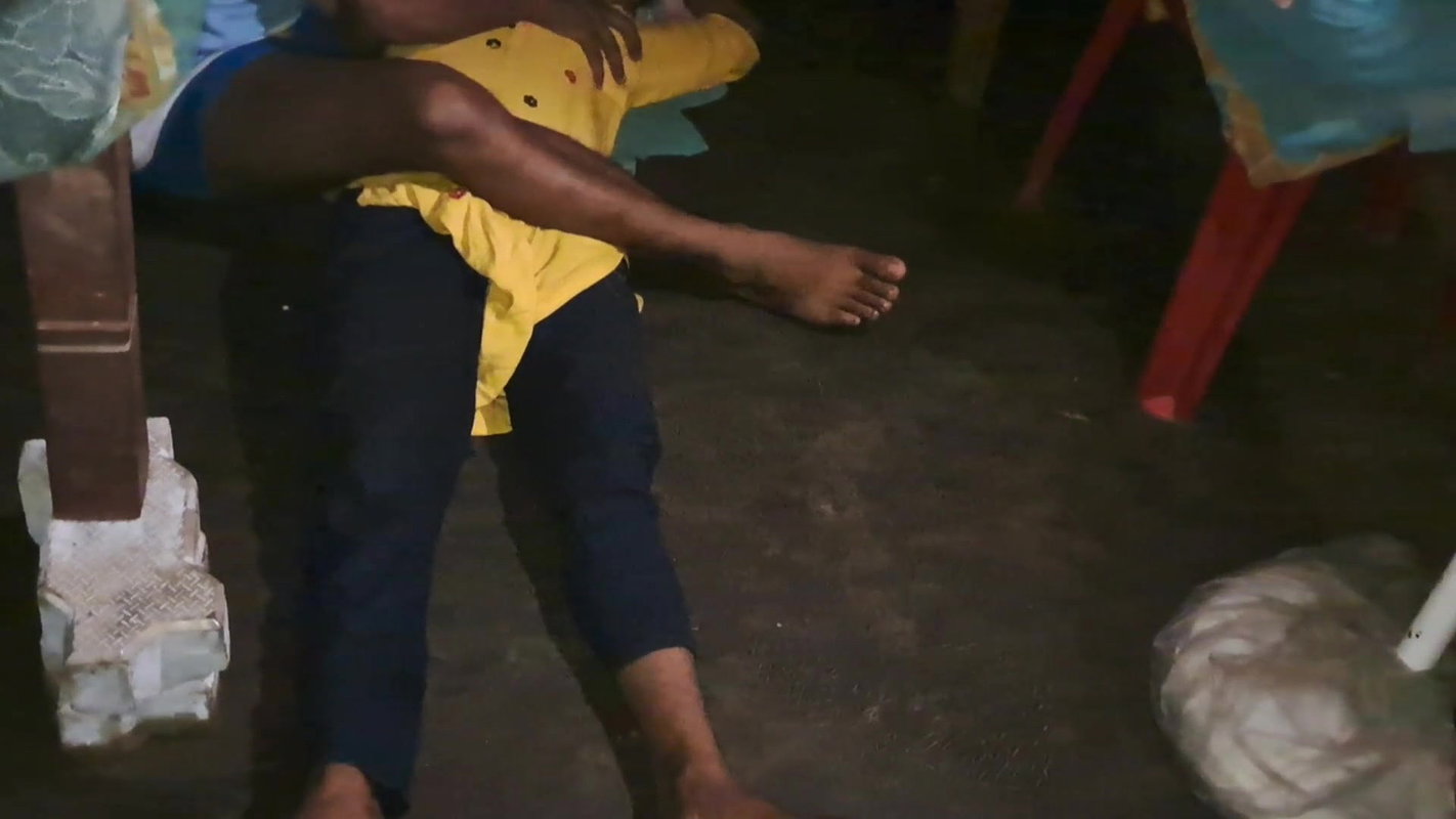 Kolkata knight riders and sister Fuckng Indian idol junior school students and Hindu boyfriend