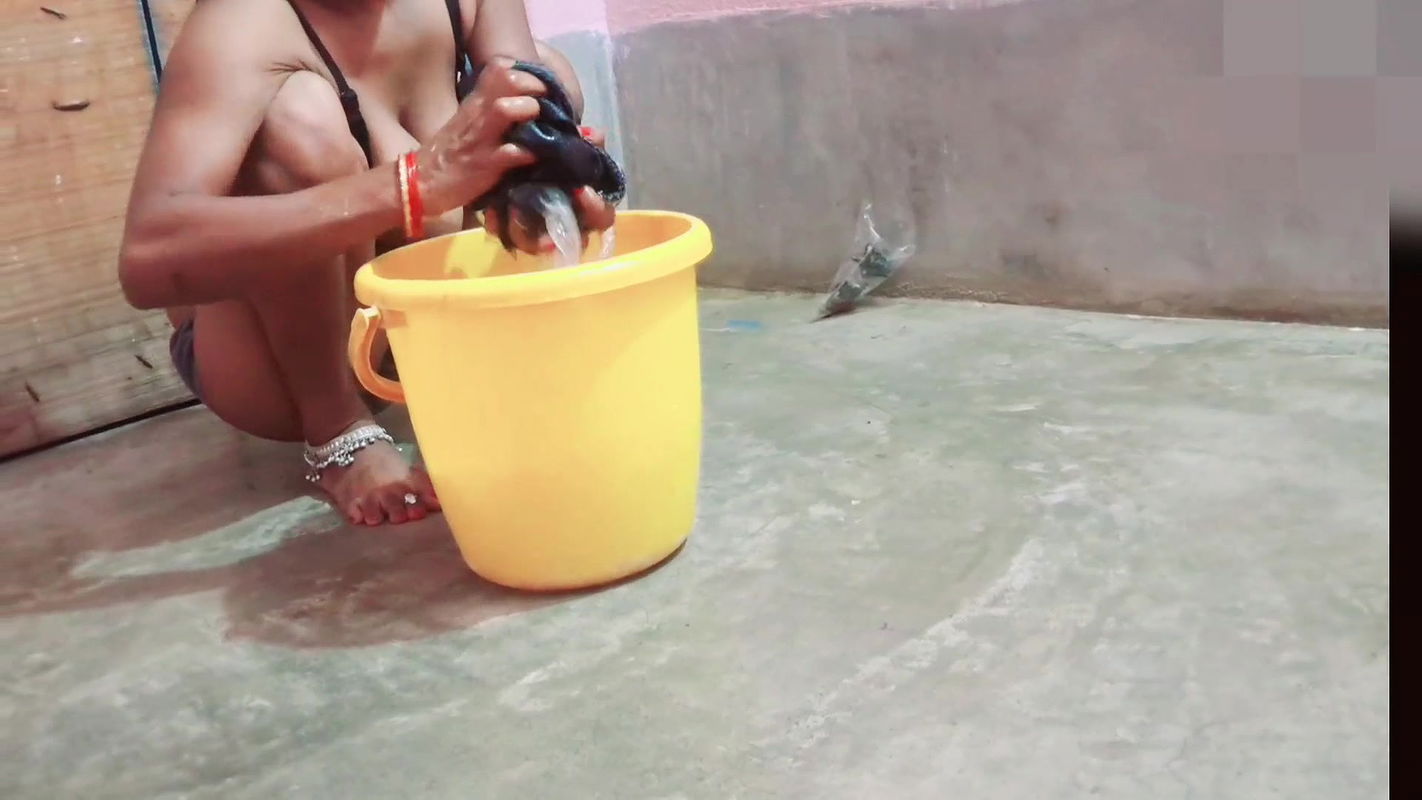 Desi Indian bhabhi first cleaning after them fuck them house owner