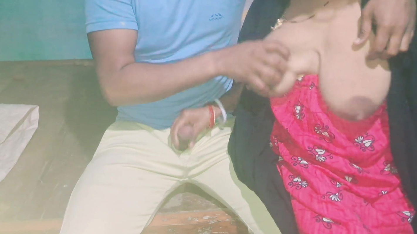 College Teacher Rose Dey Par Roses Dekar Kiya chudayi