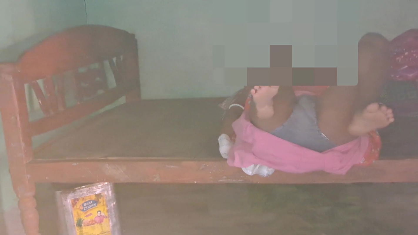 Desi Village wife fucking in pussy with big dick