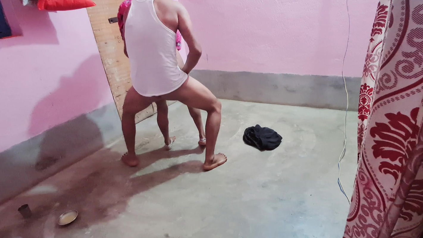 Stepmom ka padosi ki sath ka mms