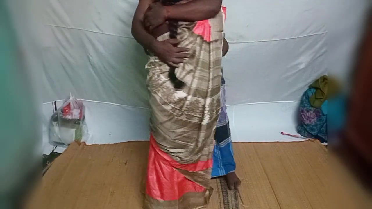 Indian real couple excellent sex and blowjob homemade