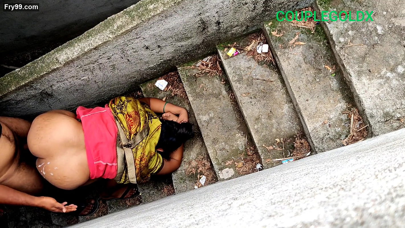 Komal ne devar ko chupke se sidiye ke get me bulaya