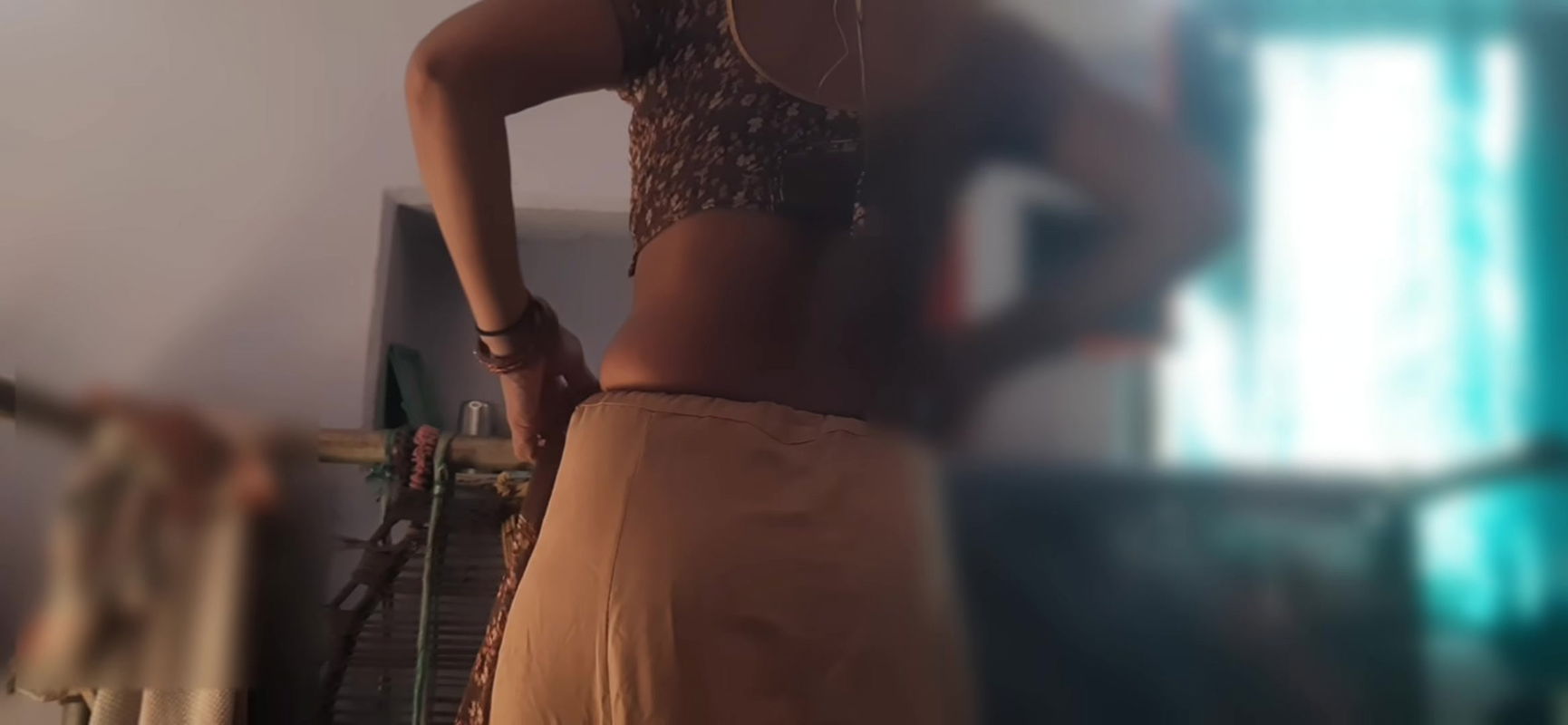 Very hot beautiful sister-in-law unzipping homemade clothes and fingering her pussy in front of the village desi beautiful sister-in-law brother-in-law