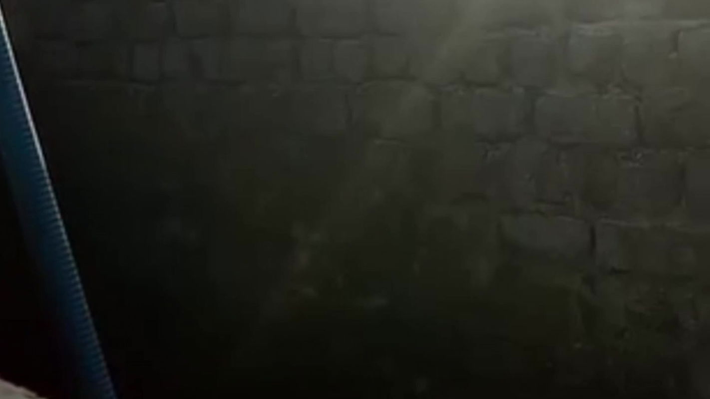 Village Girlfriend Kissing outdoor Water Recharge in used home