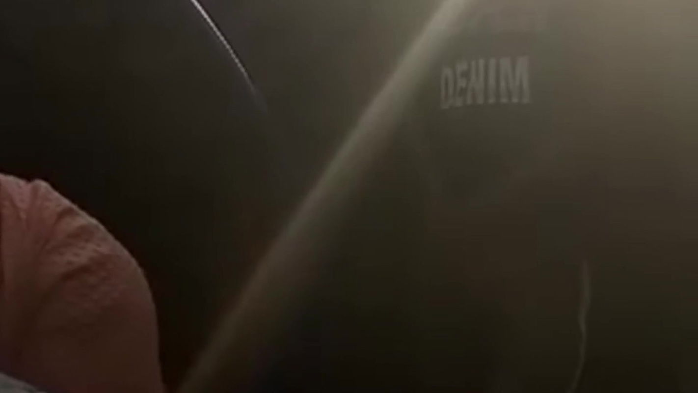 Village Girlfriend Kissing outdoor Water Recharge in used home