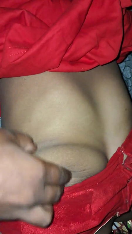 Tej ki raat me bhabhi ke sone ki Saath bhabhi ki pusy ko puri